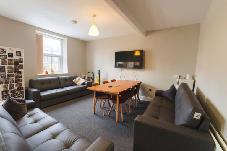 339 crookesmoor road sheffield university student accommodation lounge 1